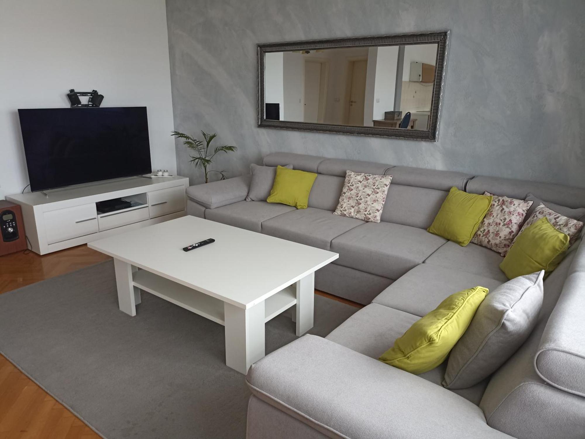 Royal Apartmani Bosanski Samac Zewnętrze zdjęcie